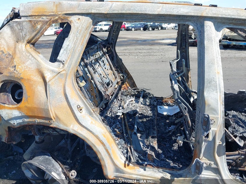 2021 NISSAN ROGUE PLATINUM - JN8AT3DD1MW321076