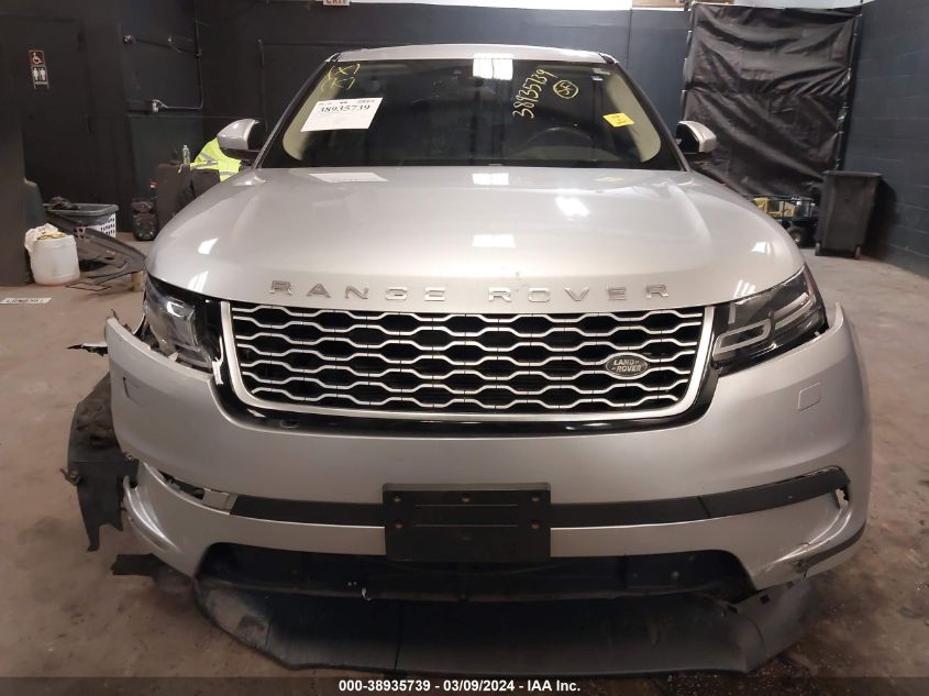 2018 Land Rover Range Rover Velar P250 S VIN: SALYB2RX2JA740176 Lot: 38935739