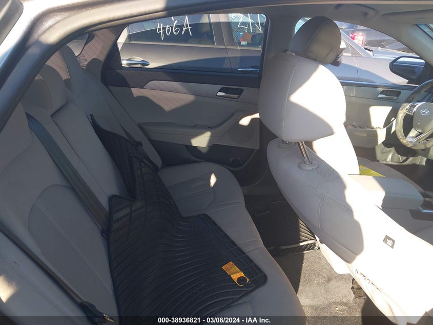 2018 HYUNDAI SONATA SE - 5NPE24AF8JH631058