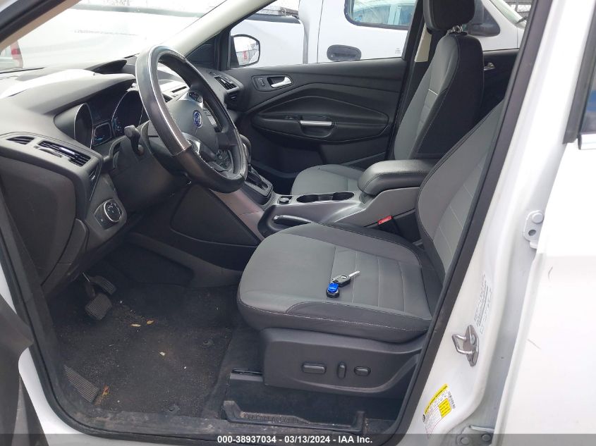 1FMCU9GX4FUB64034 2015 Ford Escape Se