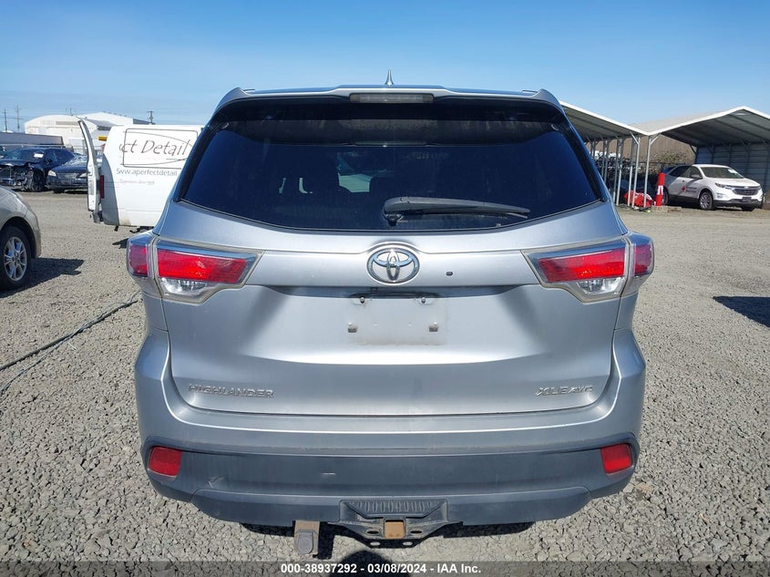 2015 TOYOTA HIGHLANDER XLE - 5TDJKRFH4FS089884