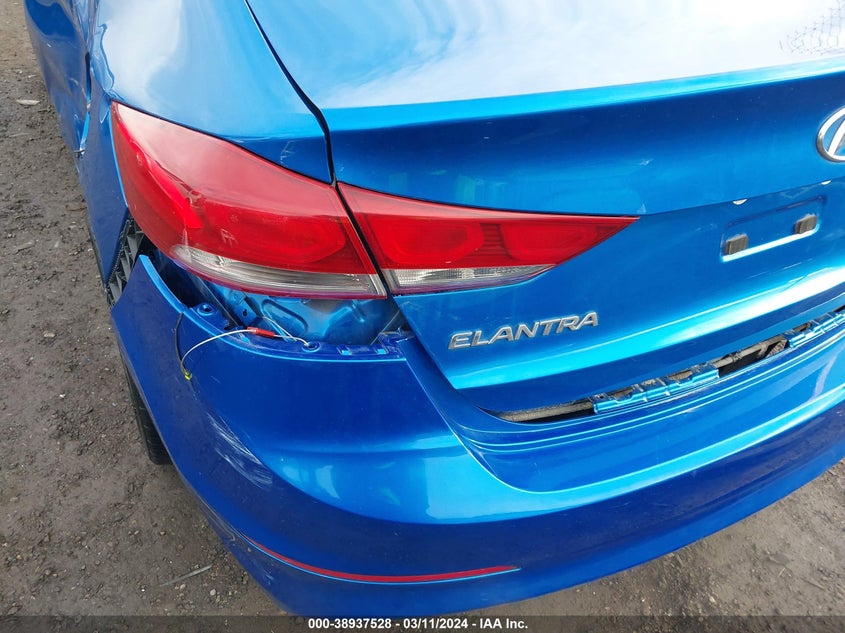 VIN 5NPD84LF9JH344058 2018 HYUNDAI ELANTRA SEL