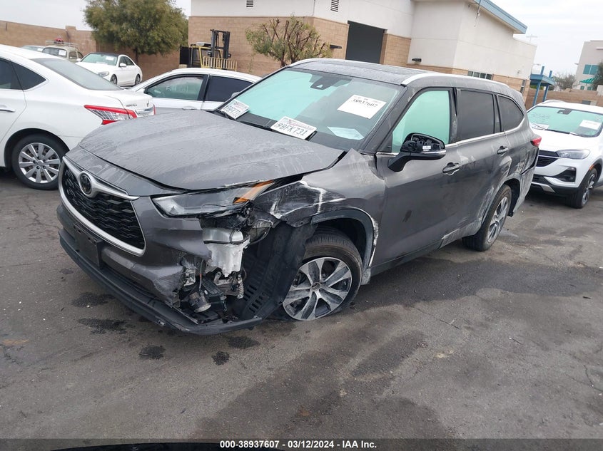 2022 TOYOTA HIGHLANDER VIN: 5TDHZRAH7NS549958