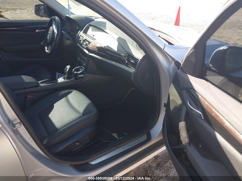 2014 BMW X1 Sdrive28I VIN: WBAVM1C58EVW54727 Lot: 38938006