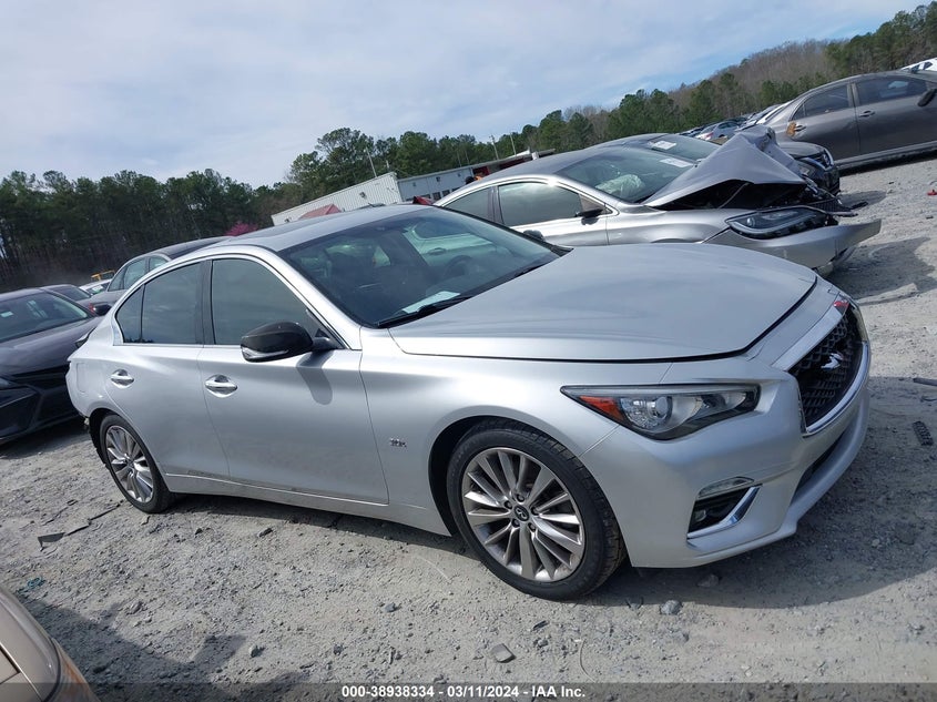 2019 INFINITI Q50 3.0T LUXE - JN1EV7AP1KM515566