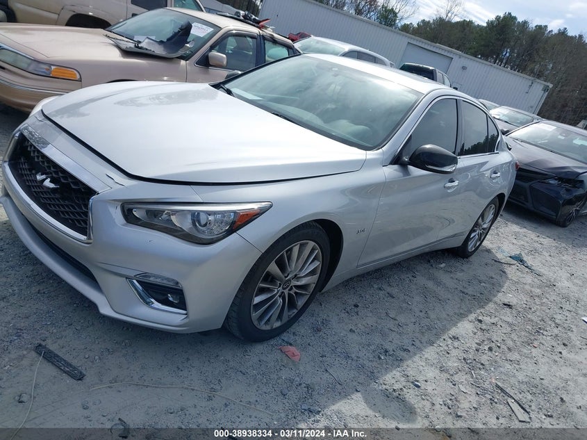 2019 INFINITI Q50 3.0T LUXE - JN1EV7AP1KM515566