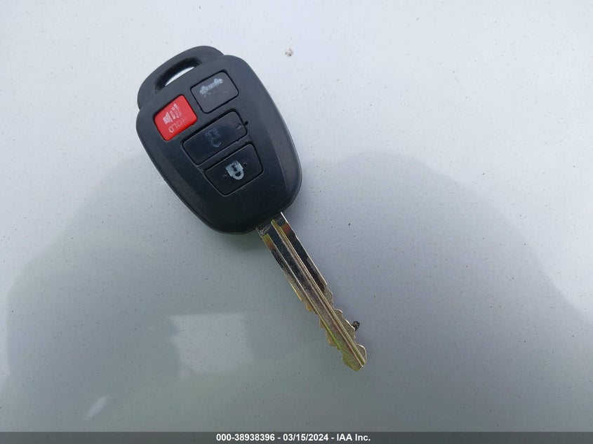 2014 TOYOTA COROLLA S PLUS - 5YFBURHE2EP062286