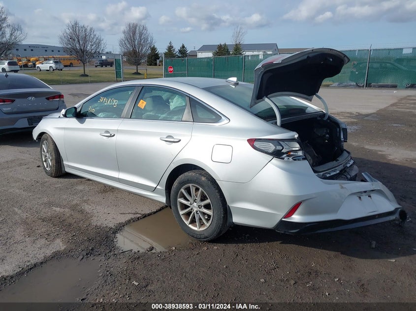 VIN 5NPE24AFXJH646046 2018 HYUNDAI SONATA SE
