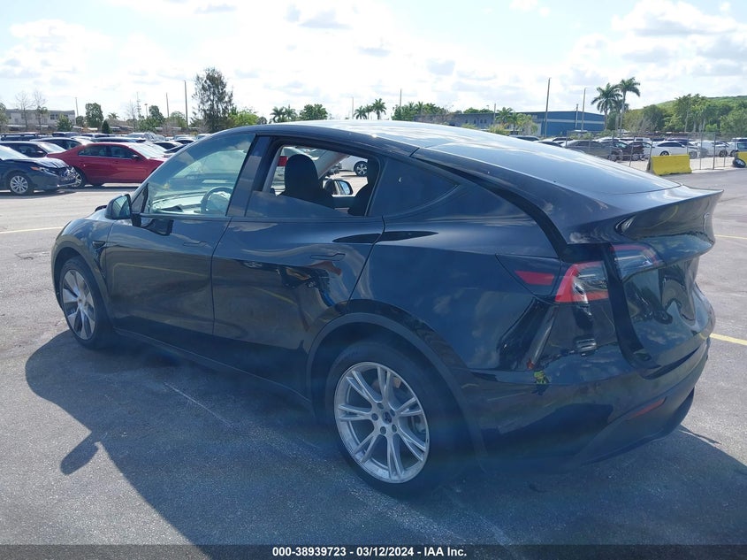 VIN 5YJYGDED2MF103963 2021 TESLA MODEL Y