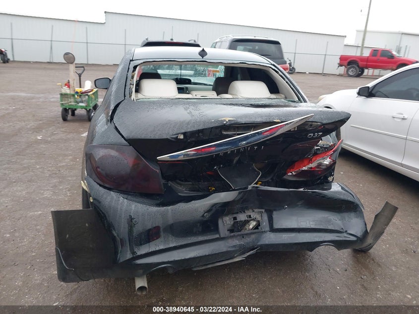 2013 INFINITI G37 JOURNEY JN1CV6AP5DM300762