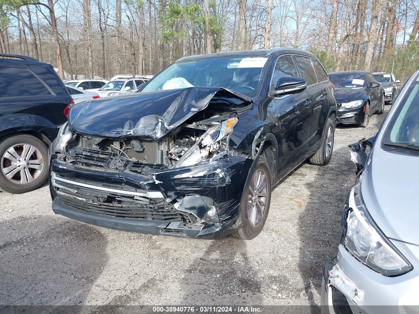 VIN 5TDKZRFH9HS509061 2017 TOYOTA HIGHLANDER SE/XLE