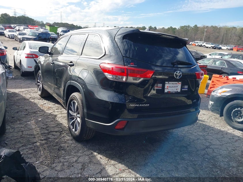 VIN 5TDKZRFH9HS509061 2017 TOYOTA HIGHLANDER SE/XLE