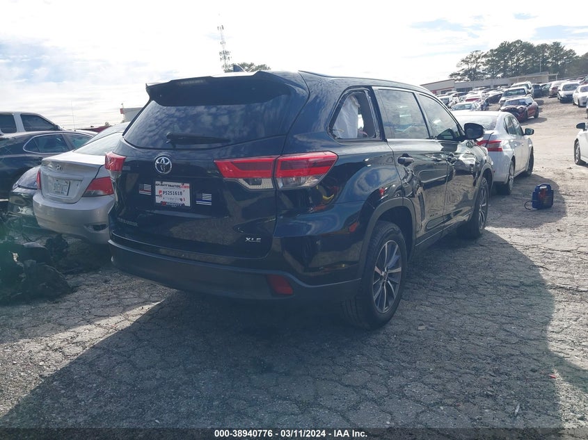 VIN 5TDKZRFH9HS509061 2017 TOYOTA HIGHLANDER SE/XLE