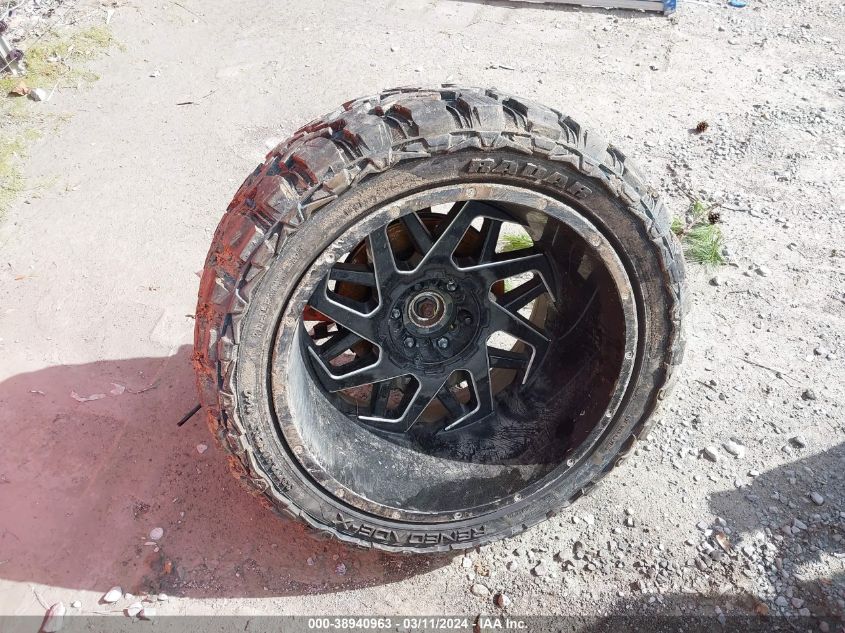 1GCPYFED8KZ146828 2019 Chevrolet Silverado 1500 Lt Trail Boss