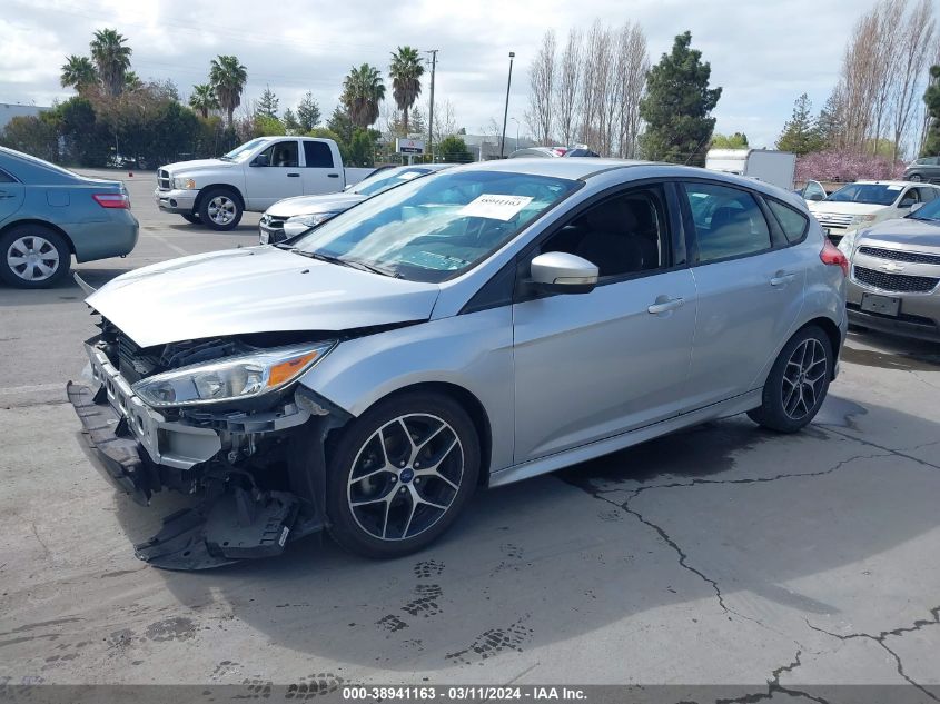 1FADP3K28GL372830 2016 Ford Focus Se