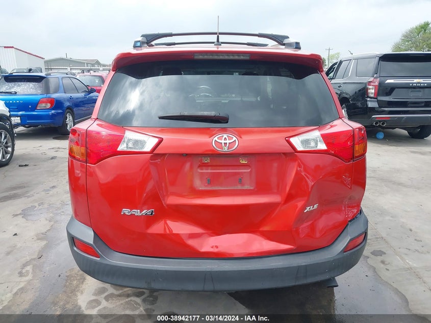 2013 TOYOTA RAV4 XLE - JTMWFREV8DD001445