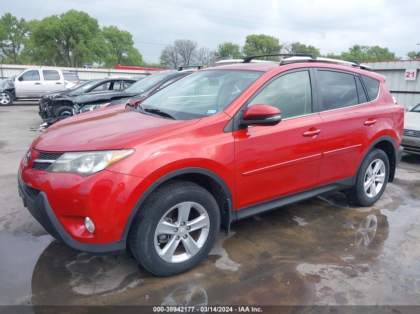 2013 TOYOTA RAV4 XLE - JTMWFREV8DD001445