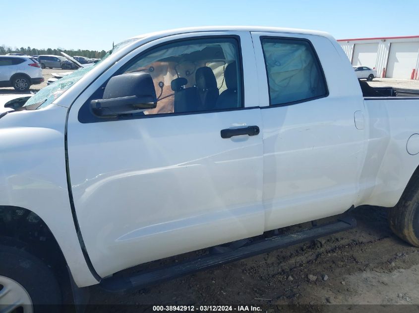 5TFRM5F16HX113527 2017 Toyota Tundra Sr 4.6L V8