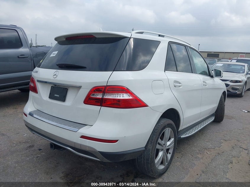 2015 Mercedes-Benz Ml 350 VIN: 4JGDA5JB6FA605943 Lot: 38943971