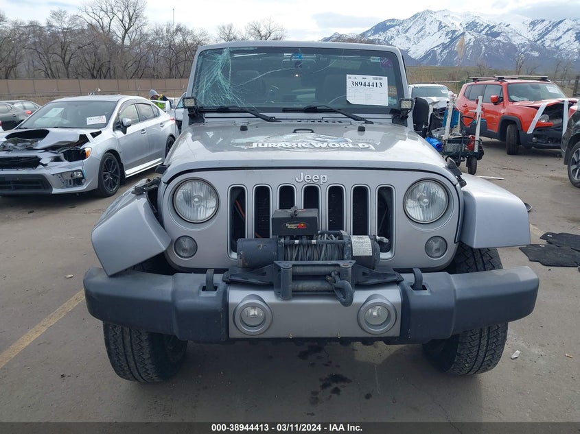 2016 JEEP WRANGLER UNLIMITED SAHARA - 1C4BJWEG7GL205032