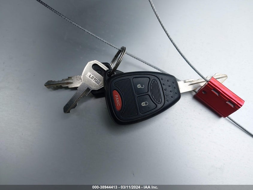 2016 JEEP WRANGLER UNLIMITED SAHARA - 1C4BJWEG7GL205032