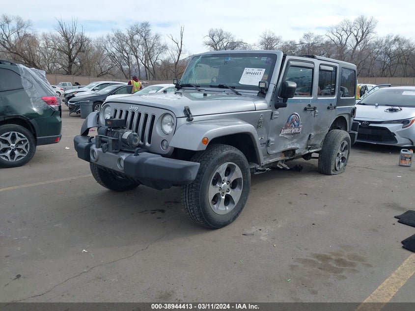 2016 JEEP WRANGLER UNLIMITED SAHARA - 1C4BJWEG7GL205032