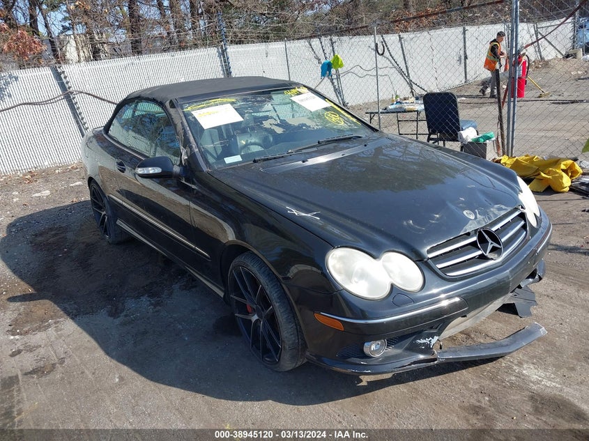 2007 Mercedes-Benz Clk 550 VIN: WDBTK72F87T080074 Lot: 38945120