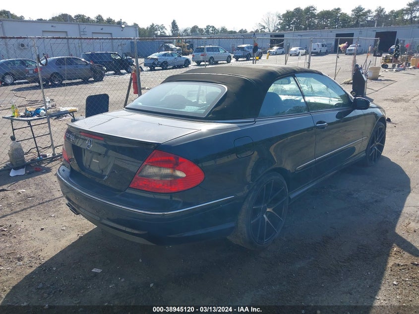 2007 Mercedes-Benz Clk 550 VIN: WDBTK72F87T080074 Lot: 38945120