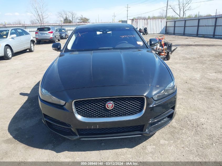 2019 Jaguar Xe 25T Premium VIN: SAJAD4FX1KCP49719 Lot: 38945140