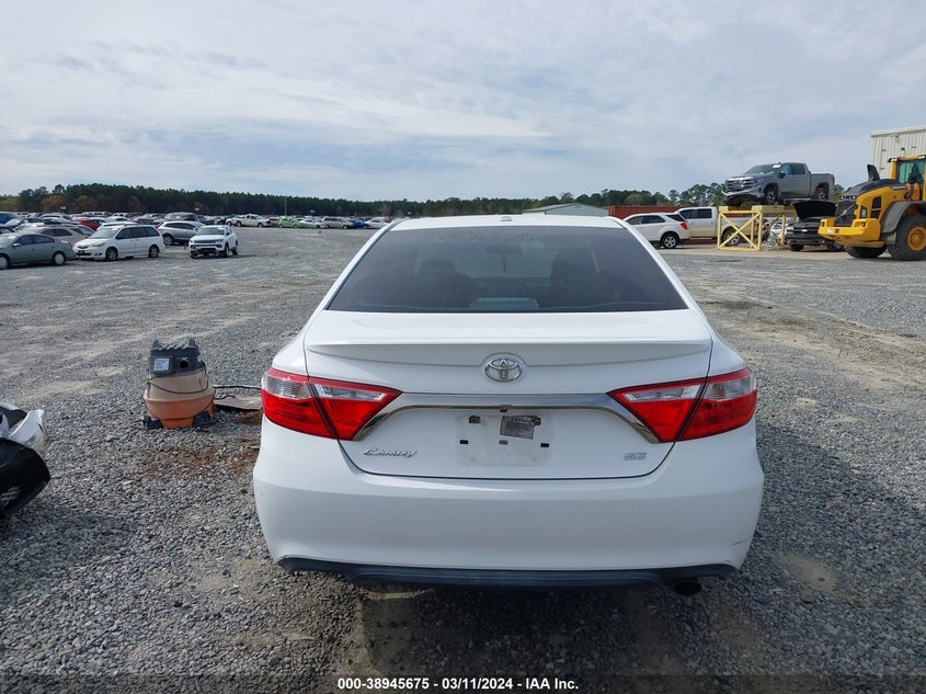 2015 TOYOTA CAMRY LE/XLE/SE/XSE - 4T1BF1FK1FU091914