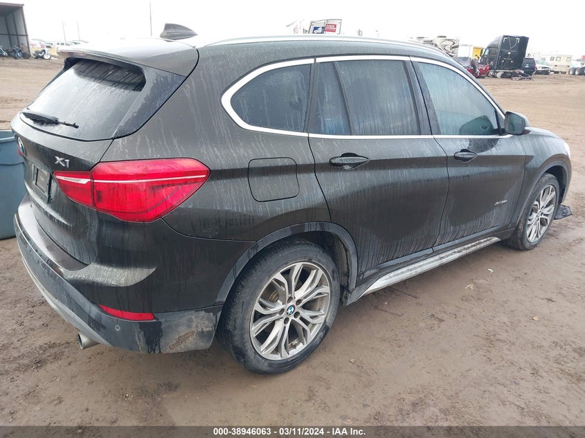 VIN WBXHT3C37H5F81101 2017 BMW X1 XDRIVE28I