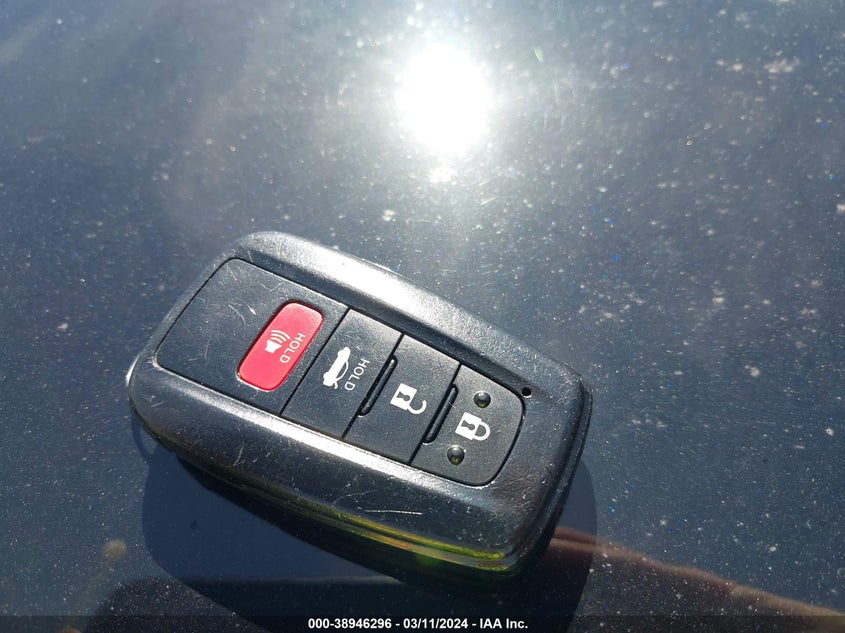 2018 TOYOTA CAMRY SE - 4T1B11HK6JU586565