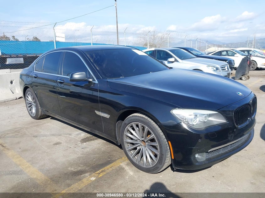 VIN: WBAKA4C57BC612800 | BMW 740I 2011 car history - Stat.vin