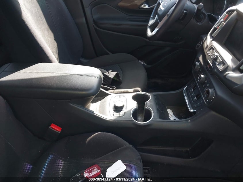 2020 GMC TERRAIN AWD SLE - 3GKALTEV8LL139838