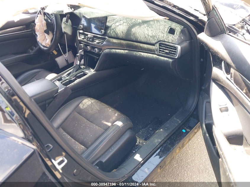 VIN 1HGCV1F39JA094334 2018 HONDA ACCORD SPORT