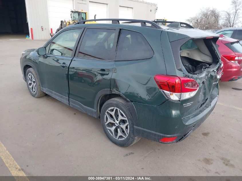 2022 Subaru Forester Premium VIN: JF2SKADC7NH481176 Lot: 38947381