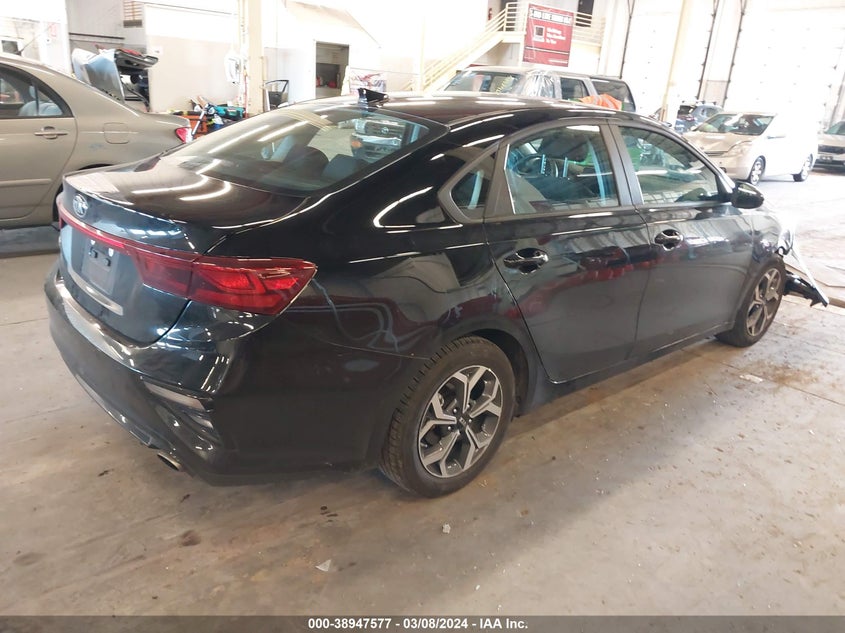 VIN 3KPF24ADXME273439 2021 KIA FORTE LXS