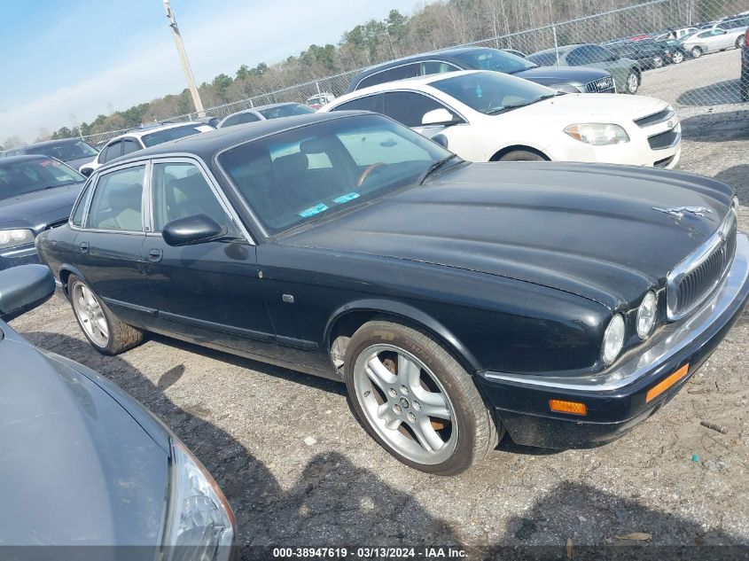 1999 Jaguar Xjr VIN: SAJPD1849XC877841 Lot: 38947619