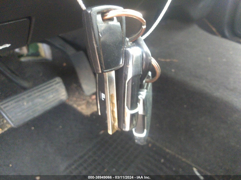 2014 CHEVROLET SILVERADO 1500 2LT - 1GCRCREC1EZ307685