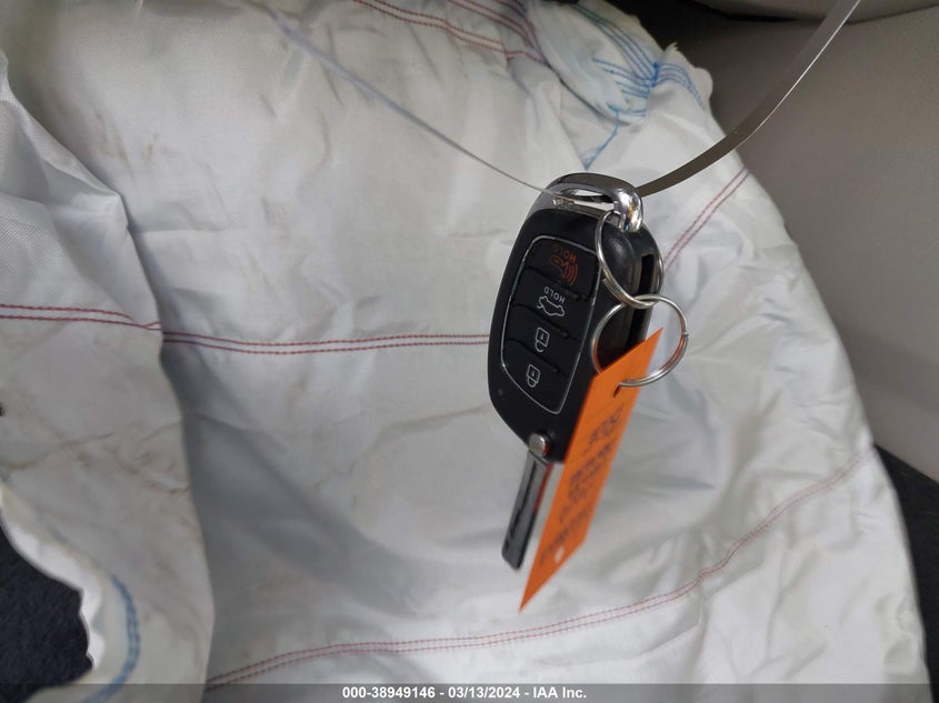 VIN 5NPE24AF6KH770445 2019 HYUNDAI SONATA SE