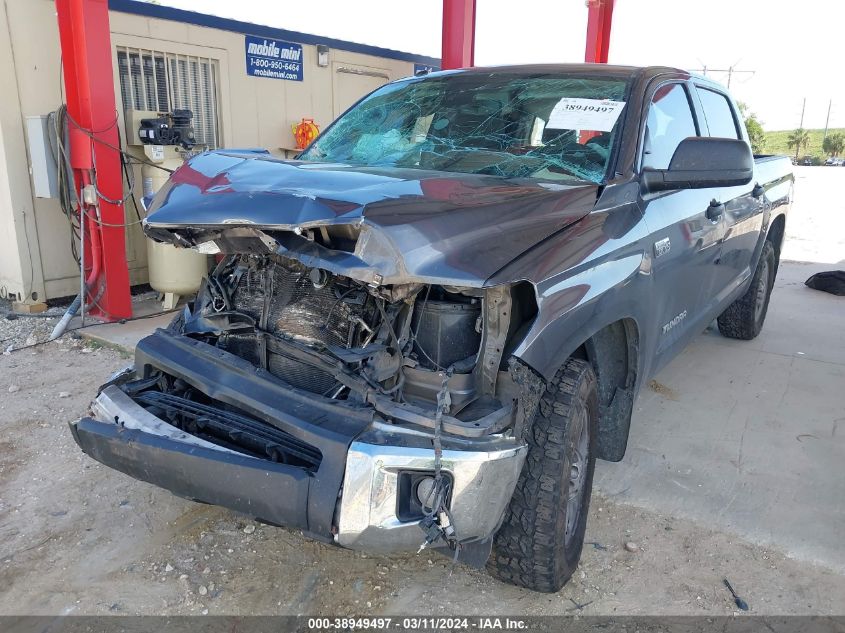 5TFDW5F17JX685863 2018 Toyota Tundra Sr5 5.7L V8