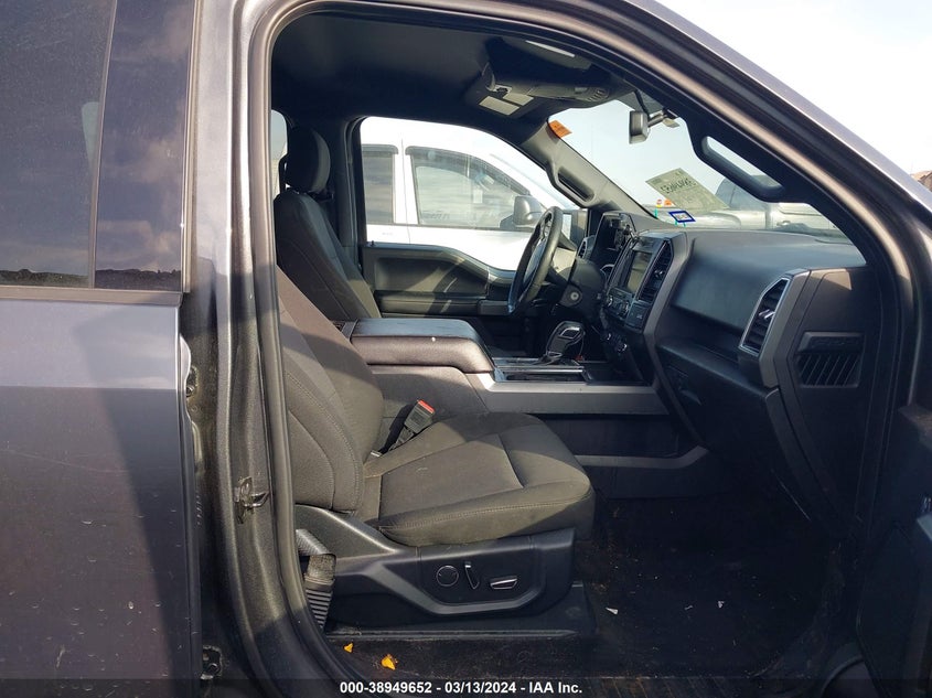 VIN 1FTEW1CPXJFB49095 2018 FORD F-150 XLT