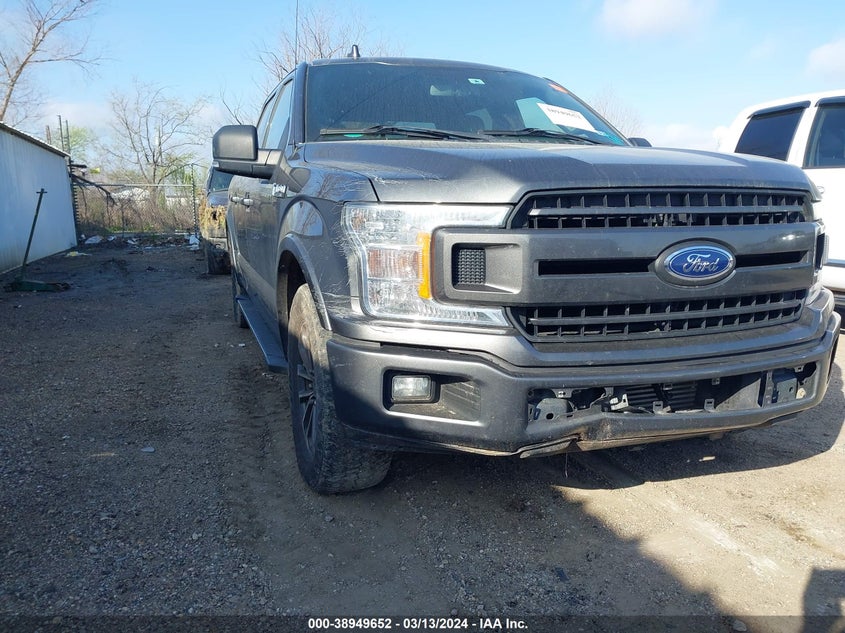 VIN 1FTEW1CPXJFB49095 2018 FORD F-150 XLT