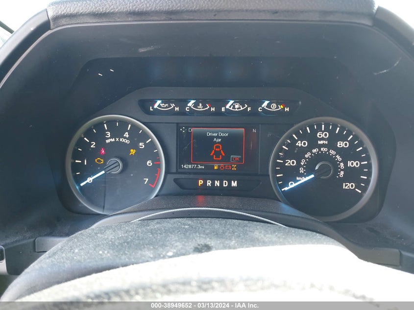 VIN 1FTEW1CPXJFB49095 2018 FORD F-150 XLT