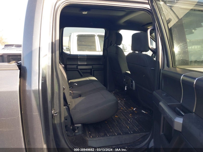 VIN 1FTEW1CPXJFB49095 2018 FORD F-150 XLT