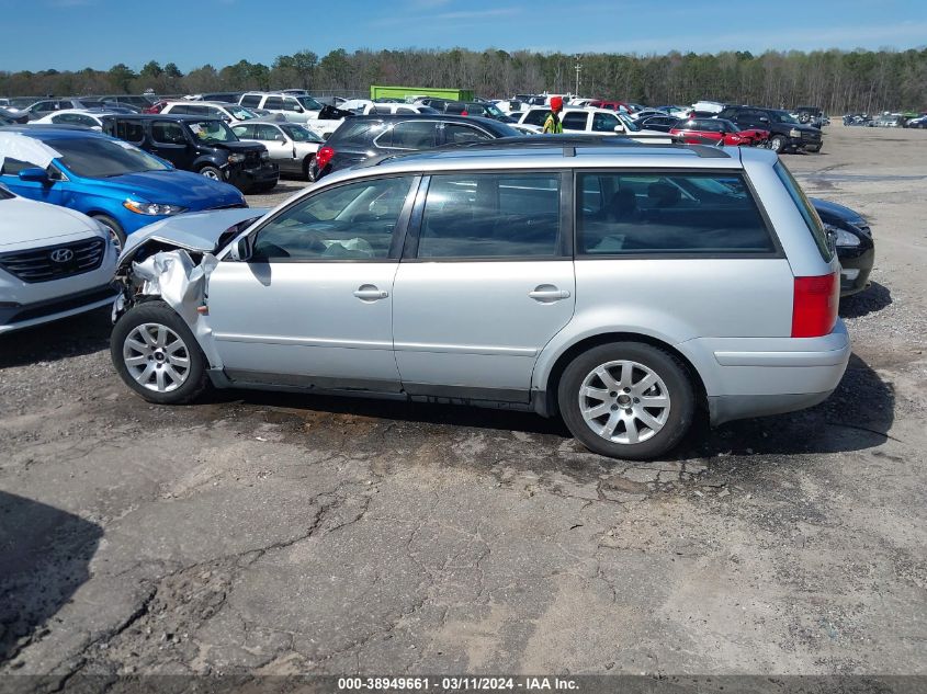 1998 Volkswagen Passat Gls VIN: WVWNA63B5WE377793 Lot: 38949661