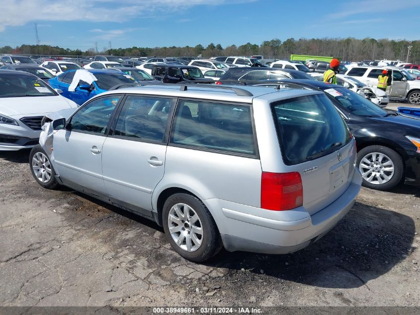 1998 Volkswagen Passat Gls VIN: WVWNA63B5WE377793 Lot: 38949661