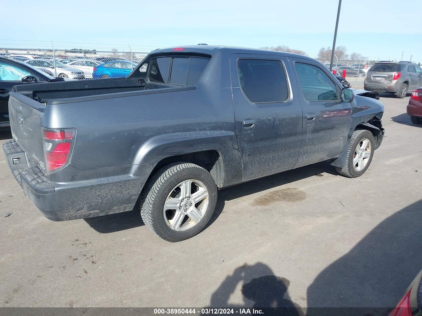 2013 HONDA RIDGELINE RTL - 5FPYK1F55DB011726