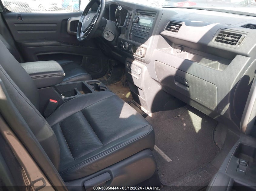 2013 HONDA RIDGELINE RTL - 5FPYK1F55DB011726