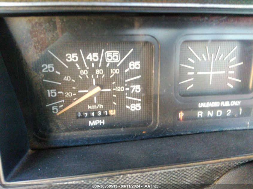 2FTCF10F8CCA13288 1982 Ford F100